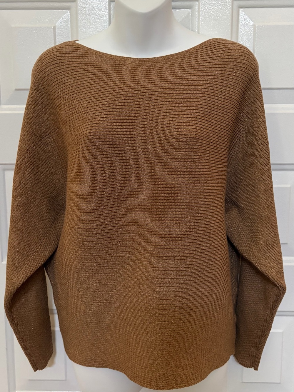 Chico’s Boat Neck Batwing Sweater Brown Gold Shimmer Size 1 Festive Elegant